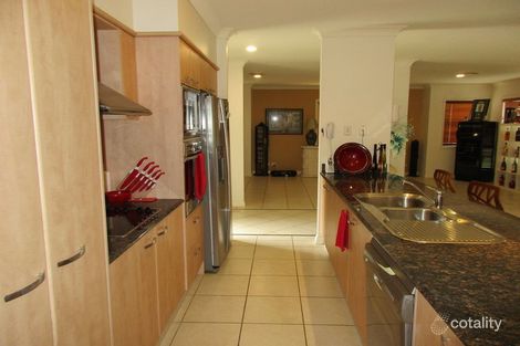 Property photo of 2012 Gracemere Gardens Circuit Hope Island QLD 4212