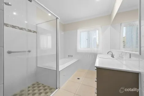 Property photo of 32 Collier Street Rangeville QLD 4350