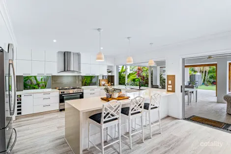 Property photo of 127 The Peninsula Helensvale QLD 4212