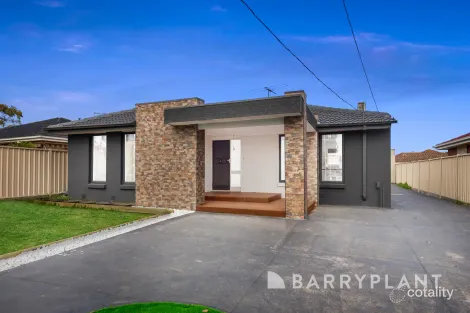 1/4 Mavis Cres, Kings Park, VIC 3021