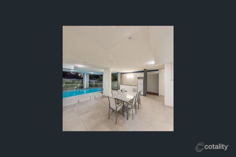 11 Stephens St, Morningside, QLD 4170