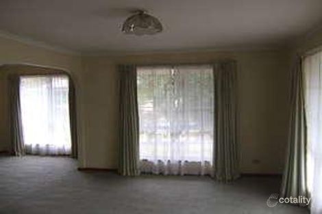 Property photo of 1 Priestley Crescent Seymour VIC 3660