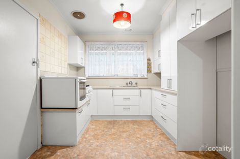 Property photo of 31 Mercury Crescent Newcomb VIC 3219