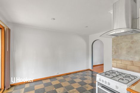 Property photo of 11 Rogers Crescent Paralowie SA 5108