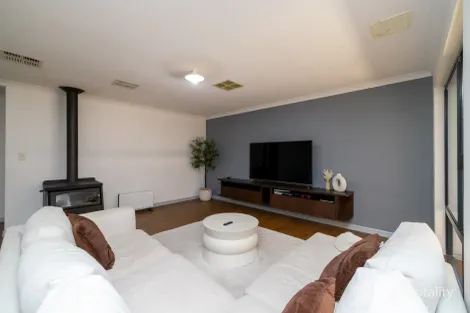 Property photo of 10 Rubery Way Byford WA 6122