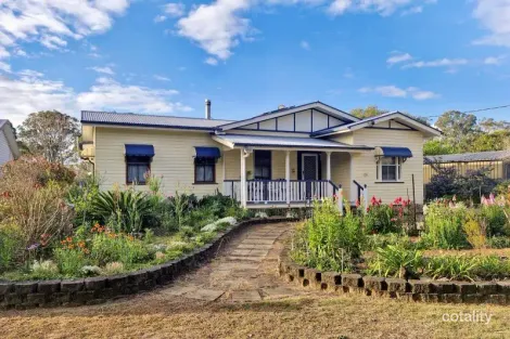 Property photo of 26 South Street Crows Nest QLD 4355