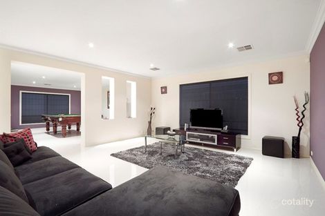 Property photo of 9 Cafardi Boulevard Keysborough VIC 3173