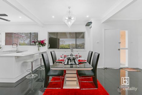 Property photo of 30 Donald Avenue Kanwal NSW 2259