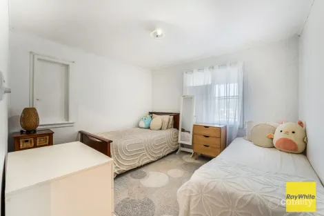 Property photo of 40 Peterlee Road Canley Heights NSW 2166