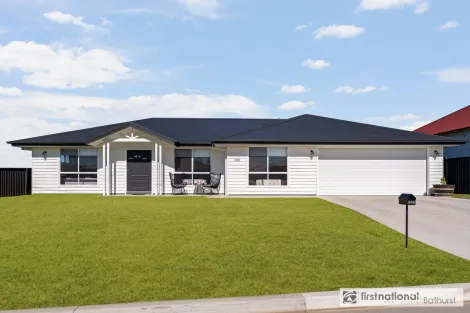 569 Eleven Mile Dr, Eglinton, NSW 2795