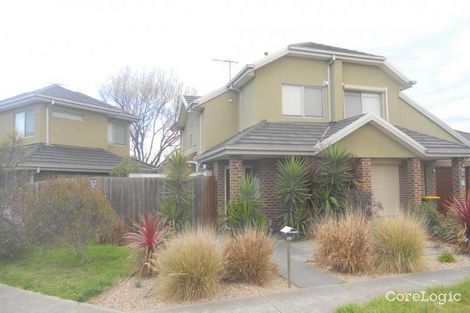Property photo of 1 Douglas Street Altona North VIC 3025