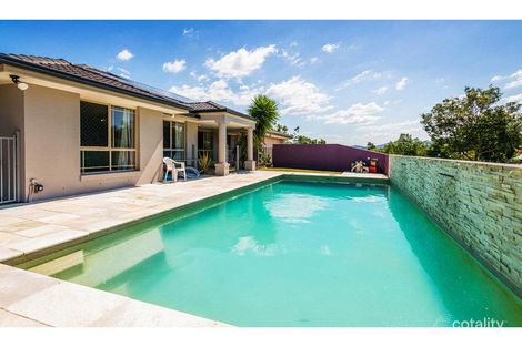 2 Buffalo Cres, Pacific Pines, QLD 4211