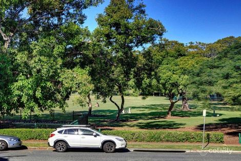 Property photo of 2/104 Sydney Street New Farm QLD 4005