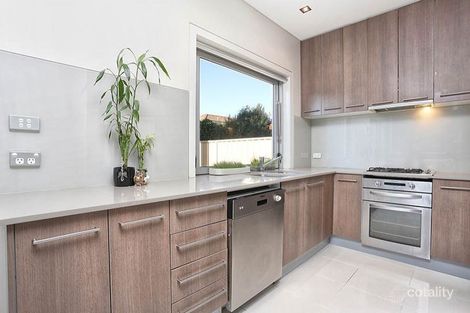 Property photo of 14 The Grove Fairfield NSW 2165