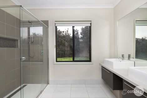 Property photo of 26 Jarrah Drive Alfredton VIC 3350