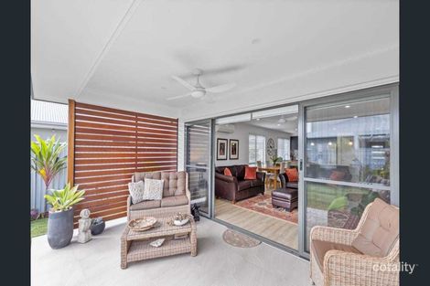 Property photo of 6 Sally Crescent Nirimba QLD 4551