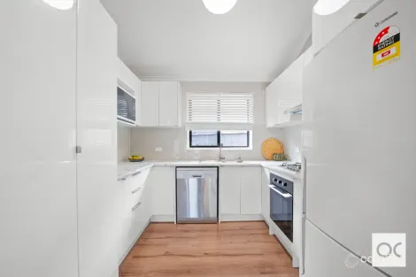 Property photo of 30 Judith Crescent Morphett Vale SA 5162