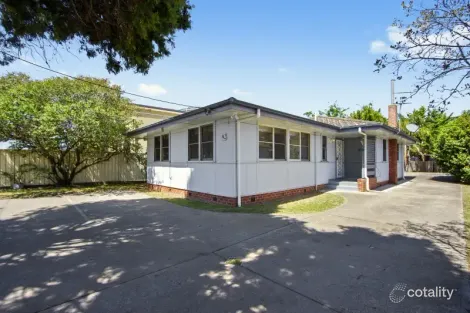92 Beach Rd, Batemans Bay, NSW 2536