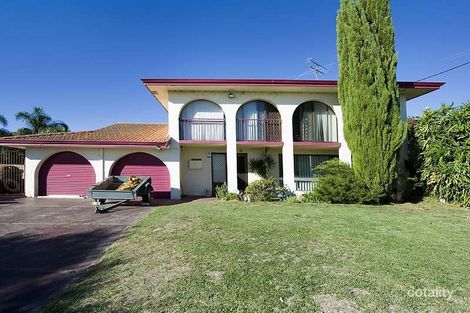 14 Manbari Cres, Wanneroo, WA 6065