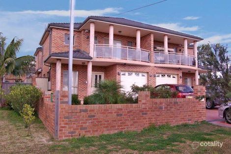 10 Gwandalan Rd, Padstow, NSW 2211