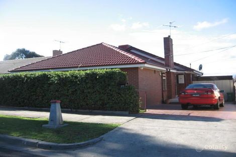 Property photo of 28 Waranga Crescent Broadmeadows VIC 3047