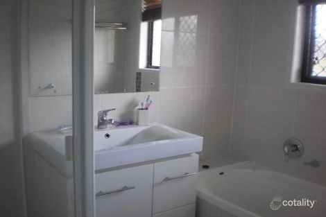 Property photo of 4 Reigel Drive Gracemere QLD 4702