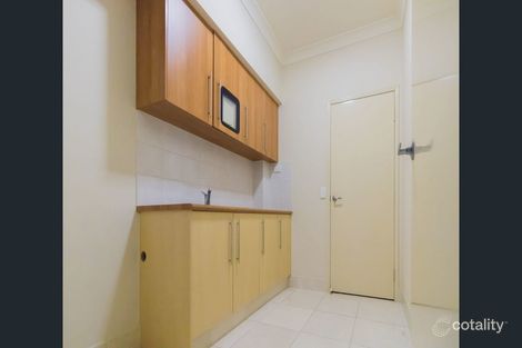 Property photo of 2/18 Ewan Street Southport QLD 4215
