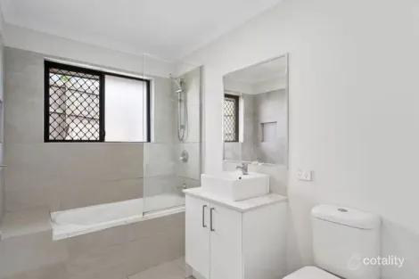 Property photo of 24 Dalma Street Ormeau Hills QLD 4208