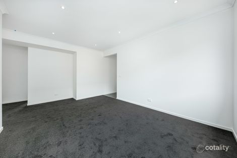 Property photo of 9 Highbury Road Werribee VIC 3030