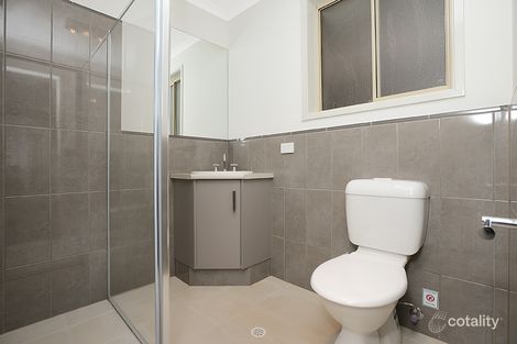 Property photo of 36 Admiral Parade Seaford Meadows SA 5169