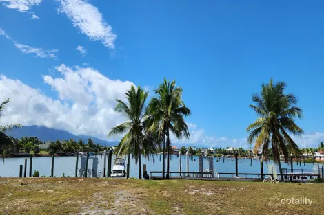 Property photo of 4/10-14 Poinciana Boulevard Cardwell QLD 4849