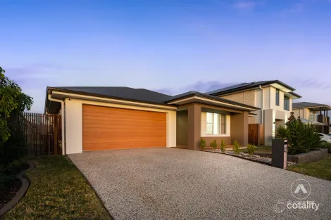 43 Moss St, Greenbank, QLD 4124