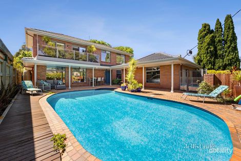 16 Alfred St N, Lake Wendouree, VIC 3350