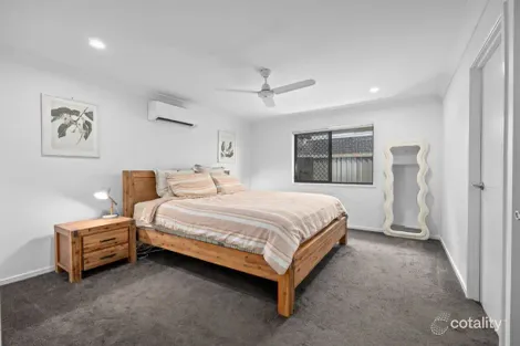Property photo of 70 Leafcutter Ripley QLD 4306