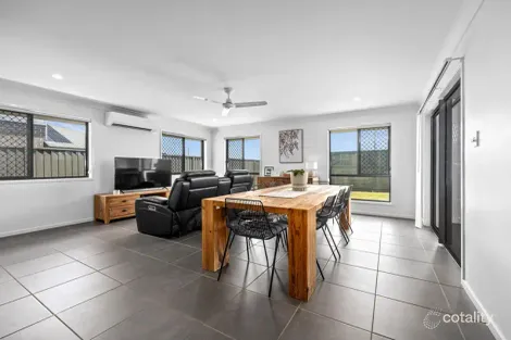 Property photo of 70 Leafcutter Ripley QLD 4306