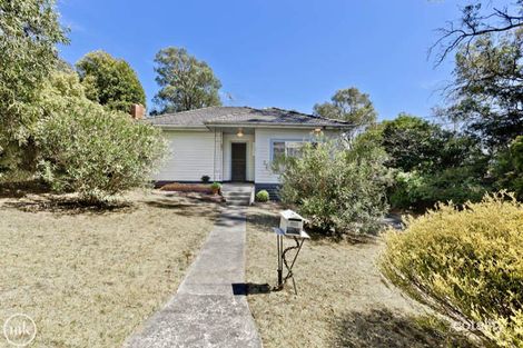 Property photo of 3 Helene Street Eltham VIC 3095