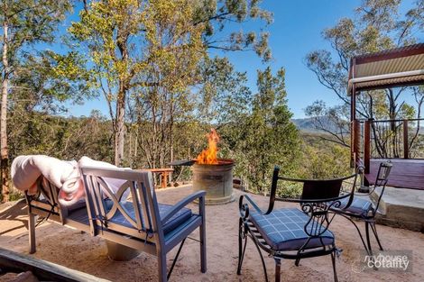 Property photo of 30 Gordon Crescent Withcott QLD 4352