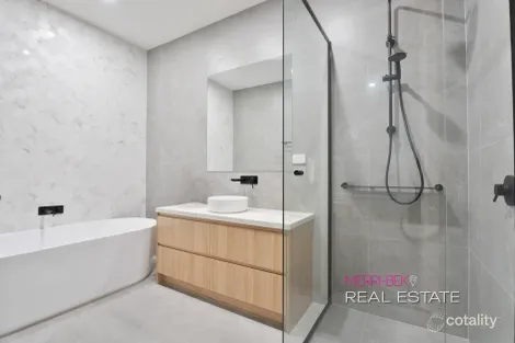 Property photo of 4 Woorite Place Keilor East VIC 3033