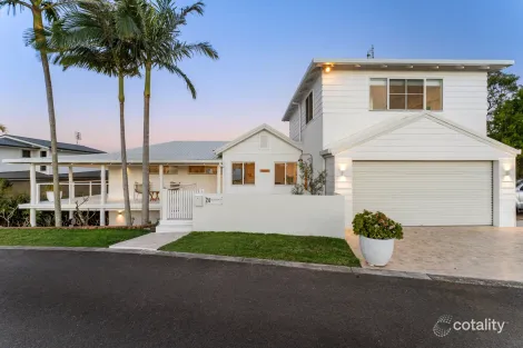 Property photo of 24 Grandview Drive Coolum Beach QLD 4573