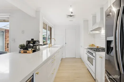 Property photo of 5 Strang Place Bligh Park NSW 2756