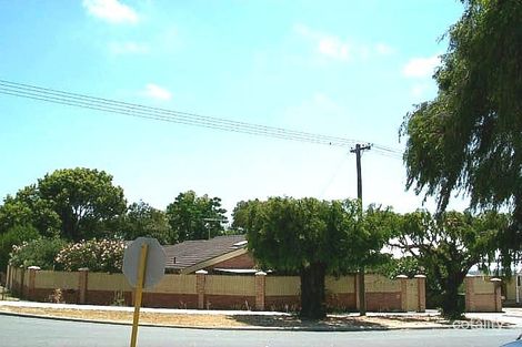 19a Cleopatra St, Palmyra, WA 6157