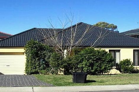 Property photo of 2B Plum Close Casula NSW 2170
