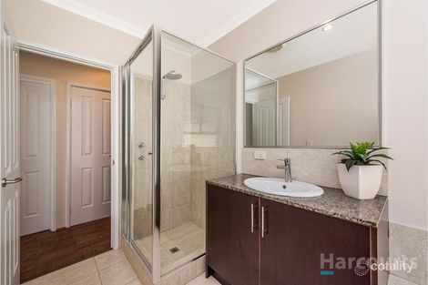 Property photo of 2A Osaka Loop Hocking WA 6065