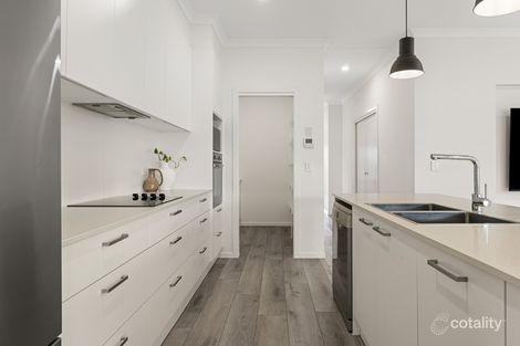 Property photo of 27 Sally Crescent Nirimba QLD 4551