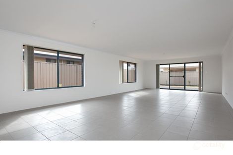 Property photo of 16 Persian Grove Karnup WA 6176