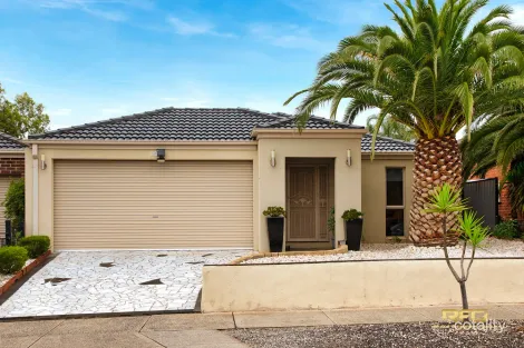 Property photo of 23 Millendon Boulevard Tarneit VIC 3029