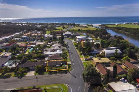 26 Lake Pde, East Corrimal, NSW 2518