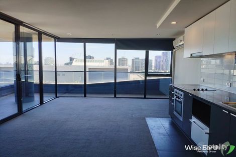 Property photo of 1301/815 Bourke Street Docklands VIC 3008
