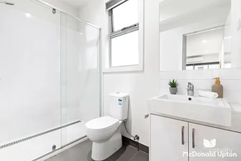 Property photo of 13/6 Winifred Street Essendon VIC 3040