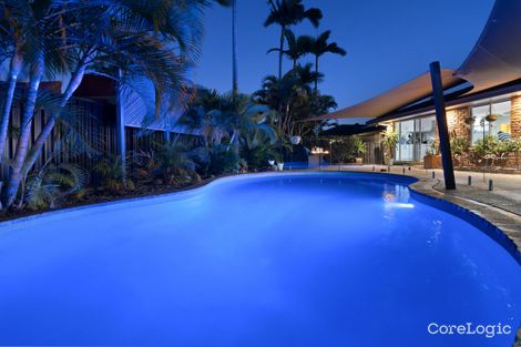 Property photo of 21 Armidale Crescent Helensvale QLD 4212